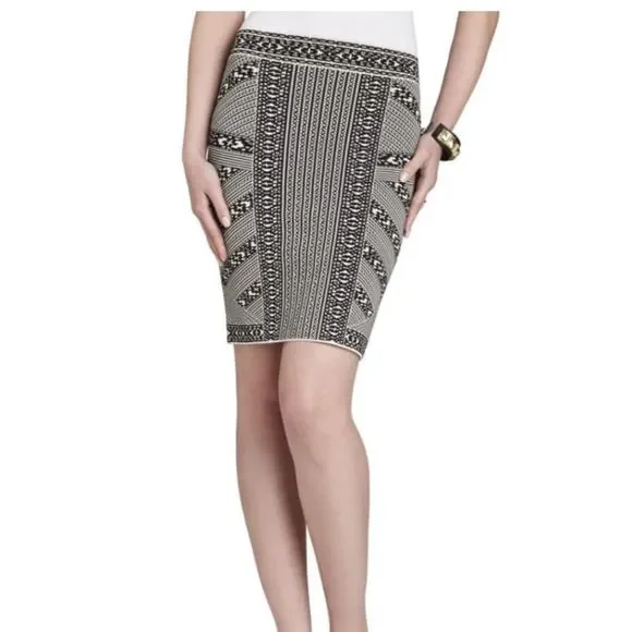 NWT BCBGMAXAZRIA ‘josa’ Embroidered Jacquard Skirt - Picture 2 of 5